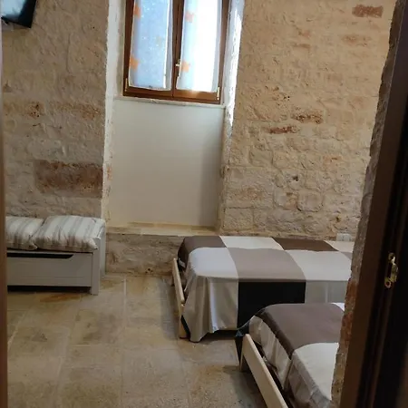 Trullo Nonna Rosa 公寓