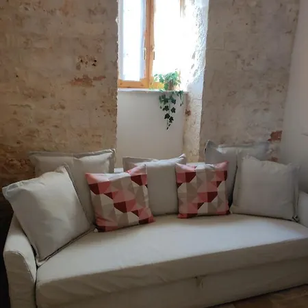 Trullo Nonna Rosa 公寓 *